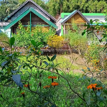 Jyoti Home Bamboo Garden Lodge Majuli Екстер'єр фото